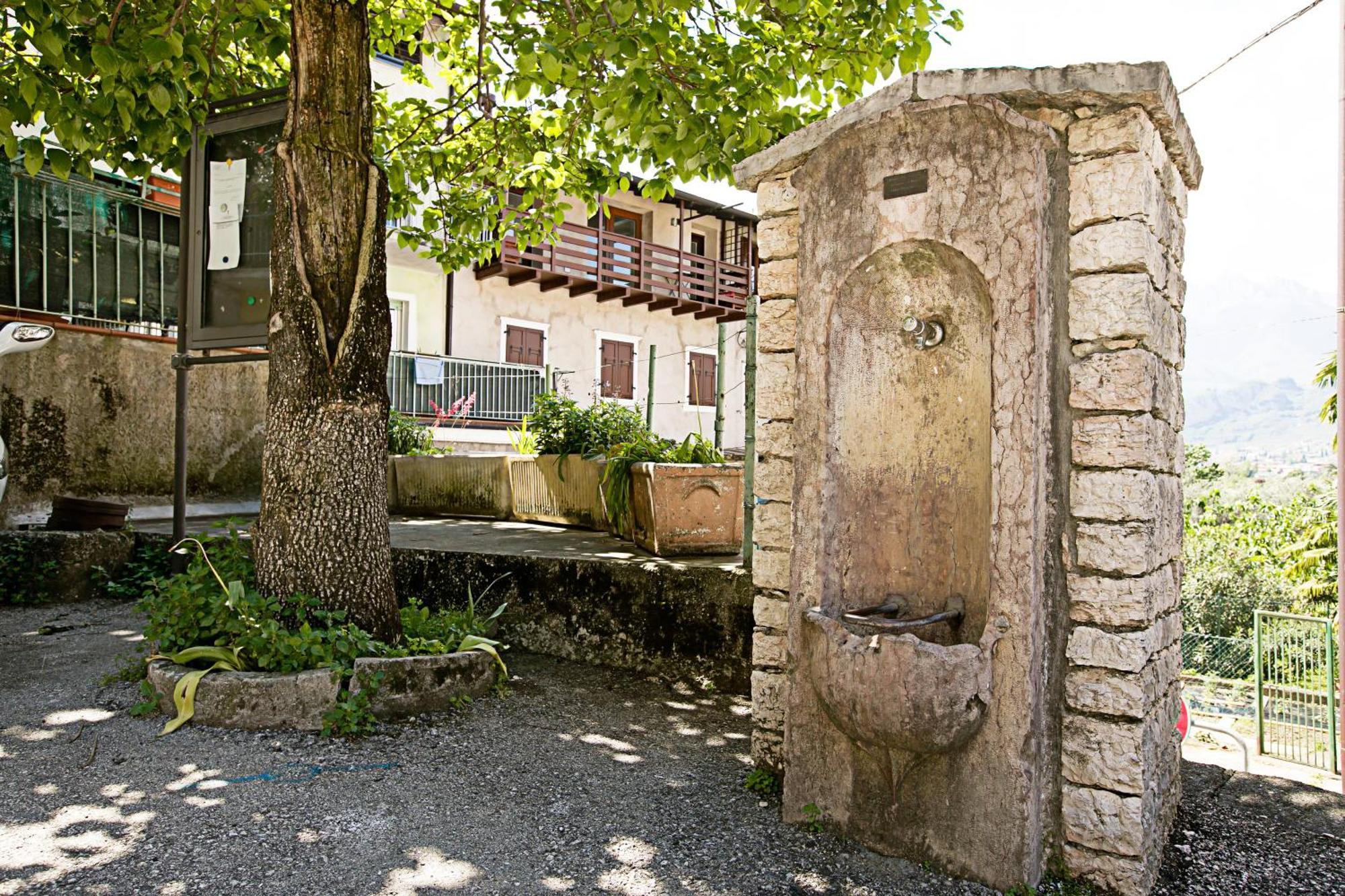 Casa Alla Grotta - Happy Rentals Arco Εξωτερικό φωτογραφία